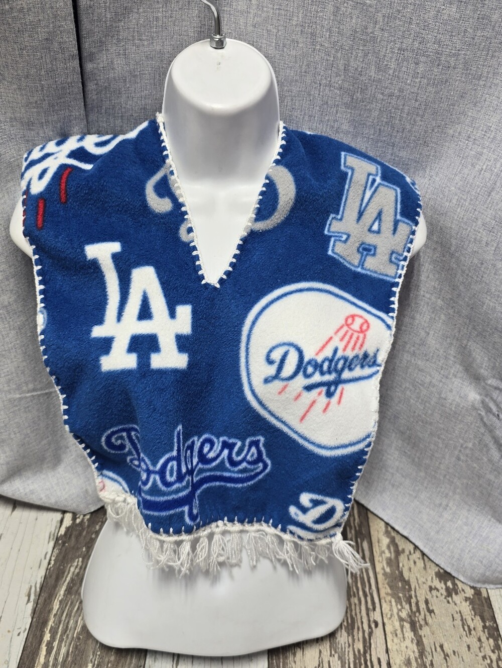 LA Dodgers Handmade Crochet KIDS Pancho Size Small